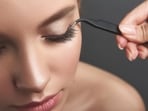 False lashes that add drama and oomph to your look, need to be applied safely and only after heeding expert advice (shutterstock)