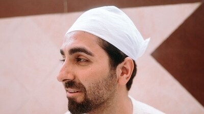Ayushmann Khurrana recently visited a gurudwara in Mumbai. Ayushmann Khurrana recently visited a gurudwara in Mumbai.