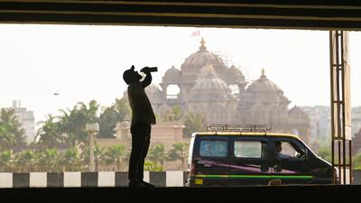 Cloudy skies are likely to return by Saturday, with chances of a western disturbance influencing Delhi by bringing with it light rain and gusty winds. (Raj K Raj/HT Photo) Cloudy skies are likely to return by Saturday, with chances of a western disturbance influencing Delhi by bringing with it light rain and gusty winds. (Raj K Raj/HT Photo)