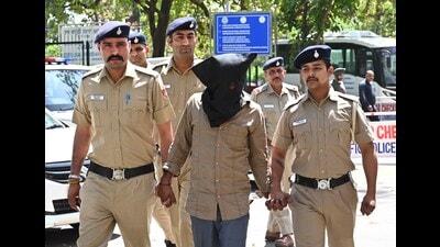 Identified as Monu Kumar, 38, the accused is a taxi driver by profession. He lives in Shahpur Colony in Sector 38 West, Chandigarh. (Keshav Singh/HT) Identified as Monu Kumar, 38, the accused is a taxi driver by profession. He lives in Shahpur Colony in Sector 38 West, Chandigarh. (Keshav Singh/HT)