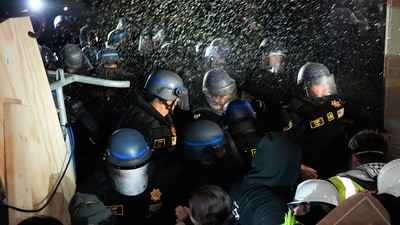Police push into UCLA campus, detain dozens on pro-Palestinian protesters (AP Photo/Jae C. Hong) (AP)