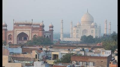 Otherwise a boon to Agra, the fasttrack connectivity with Delhi and Lucknow through two expressways turns to be a bane when it comes to average stay of tourists in Agra. Normally, most of the tourists do not even stop for a day in Agra. (File Photo) Otherwise a boon to Agra, the fasttrack connectivity with Delhi and Lucknow through two expressways turns to be a bane when it comes to average stay of tourists in Agra. Normally, most of the tourists do not even stop for a day in Agra. (File Photo)