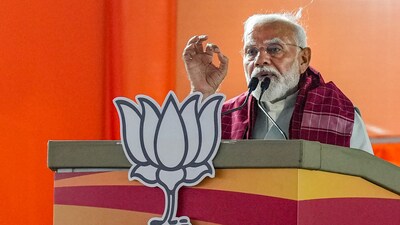 Prime Minister Narendra Modi addresses a public meeting (PTI)
