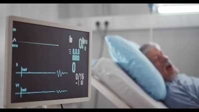 A patient in coma (Shutterstock) A patient in coma (Shutterstock)