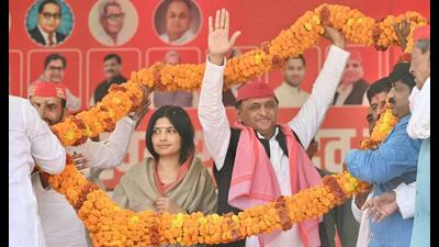 Samajwadi Party chief Akhilesh Yadav and sitting MP Dimple Yadav during a public meeting in Kisni village (Mainpuri) on Friday. (Sourced)