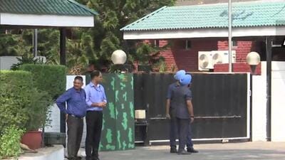 Security personnel in front of the residence of Punjab chief minister Bhagwant Mann in Chandigarh. On April 22, the Punjab and Haryana high court ordered the opening of the 500-metre road, connecting Sukhna Lake to Nayagaon, on a trial basis from May 1. (File photo)