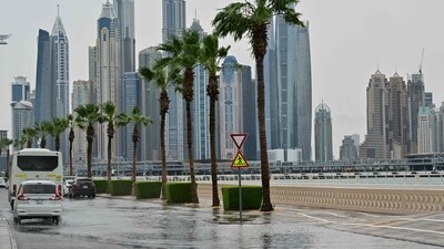 Vehicles drive along a flooded street in Dubai as heavy rains returned to the United Arab Emirates just two weeks after record downpours that experts linked to climate change. (AFP) Vehicles drive along a flooded street in Dubai as heavy rains returned to the United Arab Emirates just two weeks after record downpours that experts linked to climate change. (AFP)