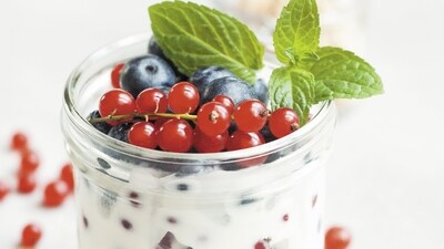 8. The high amount of protein content in the yoghurt keeps us full for a long period of time, satisfy the hunger and prevent overeating, thus helping in weight management. 8. The high amount of protein content in the yoghurt keeps us full for a long period of time, satisfy the hunger and prevent overeating, thus helping in weight management. 