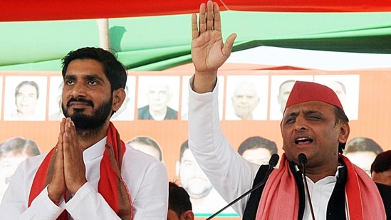 Samajwadi Party's National President Akhilesh Yadav addresses a public meeting in support of the party candidate for Budaun, Aditya Yadav, in Budaun, on Thursday.(ANI)