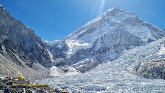 Nepal's Supreme Court has ordered the government to limit the number of mountaineering permits issued for Everest and other peaks, a lawyer confirmed Friday, just as expeditions prepare for the spring climbing season. (AFP)