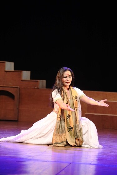 A moment from the dance drama, Meera, presented by Shriram Bharatiya Kala Kendra. A moment from the dance drama, Meera, presented by Shriram Bharatiya Kala Kendra.