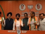 Former Delhi Congress chief Arvinder Singh Lovely joined the BJP on Saturday. Photo: Arvind Yadav