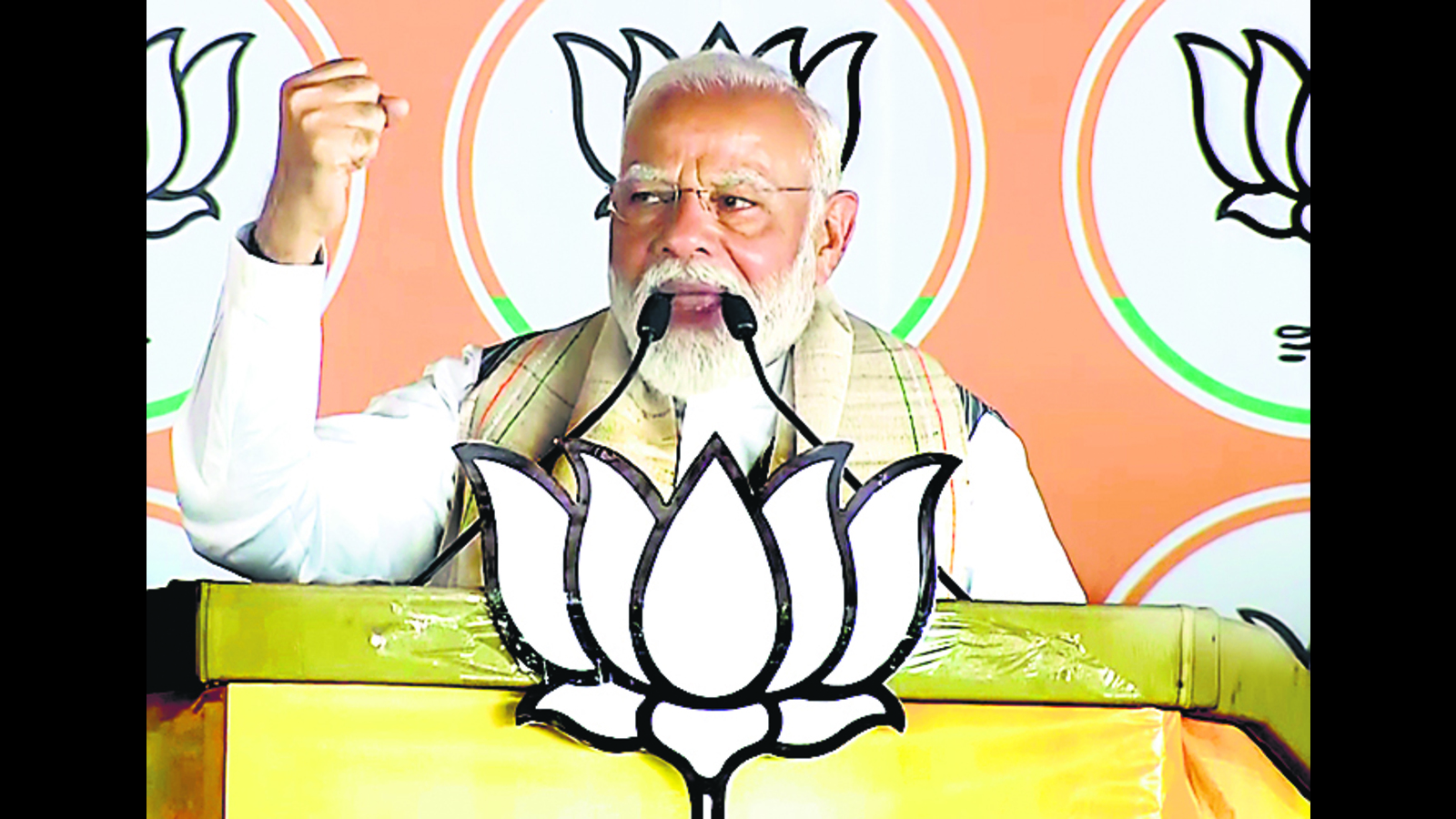 Pak hoping for Rahul to become India's PM: Modi | Latest News India - Vimarsana News