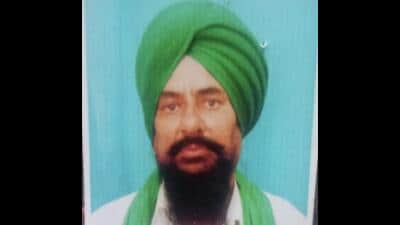 A 45-year-old farmer died during a protest against BJP candidate from Patiala Preneet Kaur at Saheri village in Rajpura town of the district on Saturday, following which Kaur cancelled her poll campaign programmes for the day and Sunday. A 45-year-old farmer died during a protest against BJP candidate from Patiala Preneet Kaur at Saheri village in Rajpura town of the district on Saturday, following which Kaur cancelled her poll campaign programmes for the day and Sunday.