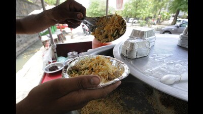 A food department team inspected the premises on Saturday and found cleanliness arrangements and other standard compliance were unsatisfactory for which a notice was given to the college administration and canteen operator. (Sunil Ghosh/HT Photo) A food department team inspected the premises on Saturday and found cleanliness arrangements and other standard compliance were unsatisfactory for which a notice was given to the college administration and canteen operator. (Sunil Ghosh/HT Photo)