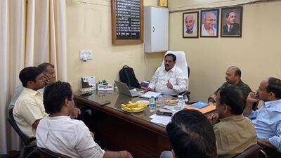 A meeting was held in Greater Noida on Friday comprising Noida restaurateurs, liquor shop vendors, the DEOs of Ghaziabad and Noida, and Jogendra Singh, the joint director (statistics), UP excise department that discussed way forward to make NCR cities better with its excise rules and the policy of the state. (HT Photo) A meeting was held in Greater Noida on Friday comprising Noida restaurateurs, liquor shop vendors, the DEOs of Ghaziabad and Noida, and Jogendra Singh, the joint director (statistics), UP excise department that discussed way forward to make NCR cities better with its excise rules and the policy of the state. (HT Photo)