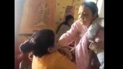 A school principal in Agra got into a physical fight with a teacher who allegedly came late to the institution. (X(formerly Twitter)) A school principal in Agra got into a physical fight with a teacher who allegedly came late to the institution. (X(formerly Twitter))