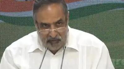 Former Union minister of commerce, industry and textiles and Congress candidate from Kangra Anand Sharma. (HT File Photo) Former Union minister of commerce, industry and textiles and Congress candidate from Kangra Anand Sharma. (HT File Photo)