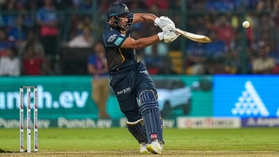 Shahrukh Khan (37, 24b) was the standout batter for the visitors as he tried his best to drag GT out of the woods. (PTI) Shahrukh Khan (37, 24b) was the standout batter for the visitors as he tried his best to drag GT out of the woods. (PTI)