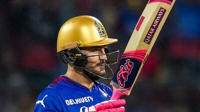 Bengaluru: Royal Challengers Bengaluru batter Faf du Plessis smashed a 18-ball half-century which blew away Gujarat Titans in the powerplay as he set the tone for an emphatic win for his side. (PTI) Bengaluru: Royal Challengers Bengaluru batter Faf du Plessis smashed a 18-ball half-century which blew away Gujarat Titans in the powerplay as he set the tone for an emphatic win for his side. (PTI)