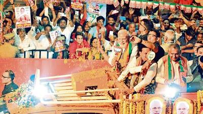 Prime Minister Narendra Modi during a road show in Kanpur on Saturday. (HT Photo) Prime Minister Narendra Modi during a road show in Kanpur on Saturday. (HT Photo)