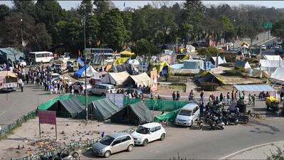 The Punjab and Haryana high court had passed the order on a plea of NGO Arrive Safe Society, which contended that residents and commuters are facing harassment because of the protest at YPS Chowk on the Chandigarh-Mohali road since January 2023. (Keshav Singh/HT file) The Punjab and Haryana high court had passed the order on a plea of NGO Arrive Safe Society, which contended that residents and commuters are facing harassment because of the protest at YPS Chowk on the Chandigarh-Mohali road since January 2023. (Keshav Singh/HT file)