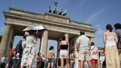 The Brandenburg Gate is one of the most-visited attractions in the German capital, Berlin. (Jörg Carstensen/dpa/picture alliance ) The Brandenburg Gate is one of the most-visited attractions in the German capital, Berlin. (Jörg Carstensen/dpa/picture alliance )