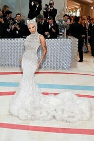 Doja Cat transformed into Karl Lagerfeld's cat Choupette for the Met Gala 2023 (Getty Images) Doja Cat transformed into Karl Lagerfeld's cat Choupette for the Met Gala 2023 (Getty Images)