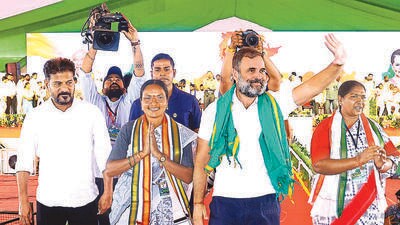 Congress leader Rahul Gandhi with Telangana chief minister Revanth Reddy in Adilabad on Sunday. (ANI) Congress leader Rahul Gandhi with Telangana chief minister Revanth Reddy in Adilabad on Sunday. (ANI)