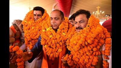 Former Himachal chief minister and Leader of Opposition Jai Ram Thakur addressed a Panna Pramukh conference at Nalagarh in Solan district. (HT Photo) Former Himachal chief minister and Leader of Opposition Jai Ram Thakur addressed a Panna Pramukh conference at Nalagarh in Solan district. (HT Photo)
