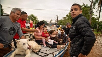 Evacuations continue in Porto Alegre, Rio Grande do Sul, as the Guaiba River reaches a historic high of 5.04 meters (16.5 feet). This surpasses the previous record of 4.76 meters, set during the devastating floods of 1941. (AFP) Evacuations continue in Porto Alegre, Rio Grande do Sul, as the Guaiba River reaches a historic high of 5.04 meters (16.5 feet). This surpasses the previous record of 4.76 meters, set during the devastating floods of 1941. (AFP)
