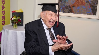 Jack Milton: Celebrating His Long-Awaited Graduation at 100[X(formerly Twitter)/@nieceyreesey]
