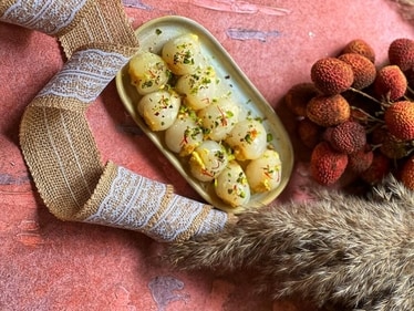 Give tradition a fun twist with this lychee ice cream sandesh (Sneha Singhi Upadhya) Give tradition a fun twist with this lychee ice cream sandesh (Sneha Singhi Upadhya)