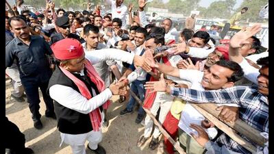 Samajwadi Party chief and party candidate from Kannauj constituency, Akhilesh Yadav, meets with supporters during campaigning for the Lok Sabha polls, on Monday. (ANI photo) Samajwadi Party chief and party candidate from Kannauj constituency, Akhilesh Yadav, meets with supporters during campaigning for the Lok Sabha polls, on Monday. (ANI photo)