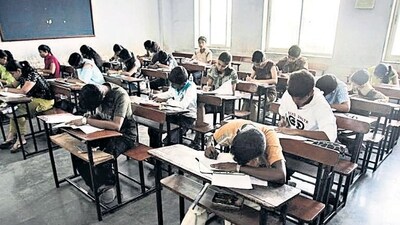 The school education department had decided to conduct examinations for class 5 and 8 students starting from the academic year 2023-24. (Mujeeb Faruqui/HT Photo)