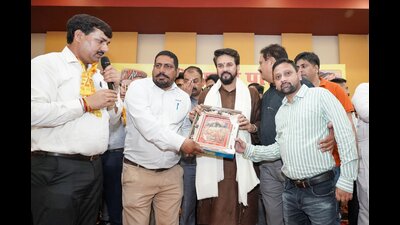 Union minister of sports, youth affairs and information and broadcasting Anurag Thakur took a jibe at former Congress president Rahul Gandhi for his decision of not contesting election from the Amethi Lok Sabha seat.