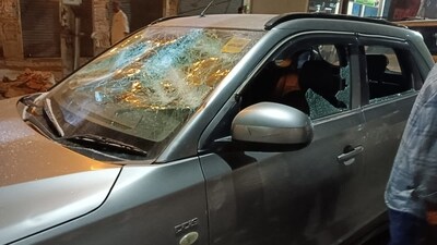 Several vehicles were vandalised in Amethi on Sunday night. (@jitendr89690621) Several vehicles were vandalised in Amethi on Sunday night. (@jitendr89690621)