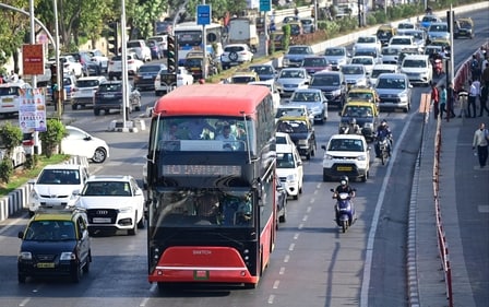 BEST currently operates a fleet of 3,034 buses, serving over 3,200,000 passengers in Mumbai daily. (HT Photo)
