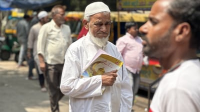 Abu Noman is the editor-publisher of the literary minded Rehnuma-e-Taleem Jadeed. (HT Photo) Abu Noman is the editor-publisher of the literary minded Rehnuma-e-Taleem Jadeed. (HT Photo)