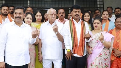 Lok Sabha Polls: Ex-Karnataka CM BS Yediyurappa casts his vote in Shivamogga Lok Sabha Polls: Ex-Karnataka CM BS Yediyurappa casts his vote in Shivamogga