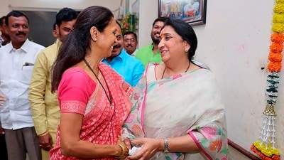 Sunetra Pawar of the Nationalist Congress Party (NCP) and Supriya Sule of the Sharad Pawar faction. (HT PHOTO)