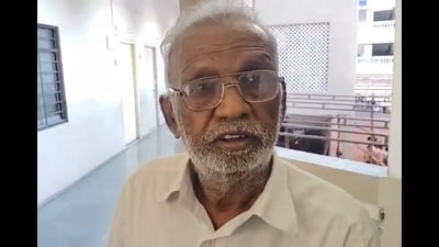 This incident was captured on camera by another person and the video was uploaded online. (VIDEO GRAB)
