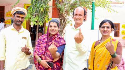 Voters show their ink-marked fingers after casting their votes for the third phase of the Lok Sabha elections, in Vijayapura on Tuesday. (CEOkarnataka - X) Voters show their ink-marked fingers after casting their votes for the third phase of the Lok Sabha elections, in Vijayapura on Tuesday. (CEOkarnataka - X)
