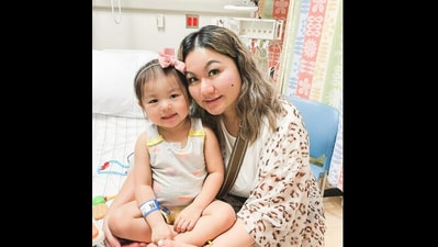 Lola and Kristine Xiong at the hospital. (Instagram/@thekristinexy) Lola and Kristine Xiong at the hospital. (Instagram/@thekristinexy)
