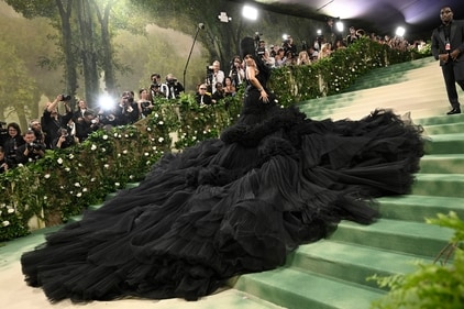 Cardi B attends The Metropolitan Museum of Art's Costume Institute benefit gala celebrating the opening of the "Sleeping Beauties: Reawakening Fashion" exhibition. (Evan Agostini/Invision/AP) Cardi B attends The Metropolitan Museum of Art's Costume Institute benefit gala celebrating the opening of the "Sleeping Beauties: Reawakening Fashion" exhibition. (Evan Agostini/Invision/AP)