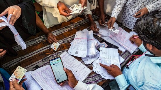The states and union territories where the elections are being held in this phase are Assam (4), Bihar (5), Chhattisgarh (7), Dadra and Nagar Haveli and Daman and Diu (2), Goa (2), Gujarat (25), Karnataka (14), Maharashtra (11), Madhya Pradesh (8), Uttar Pradesh (10) and West Bengal (4). The BJP has bagged the Surat seat unopposed.(PTI)
