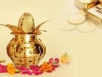 Akshaya Tritiya 2022: People buy gold on this day hoping to get blessed with wealth throughout the year.(Pinterest)