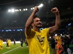 Dortmund's Mats Hummels celebrates after the Champions League semifinal second leg soccer match vs PSG