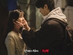 New still from the Episode 9-10 broadcast of Lovely Runner on tvN. New still from the Episode 9-10 broadcast of Lovely Runner on tvN.