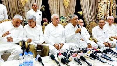 The crisis began on Tuesday after three independent lawmakers — Randhir Golan from Pundri, Dharmpal Gonder from Nilokheri and Sombir Singh Sangwan from Dadri — said they had decided to back Hooda of the Congress. (ANI)